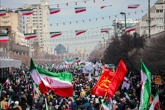 راهپیمایی 22 بهمن در مشهد - 3