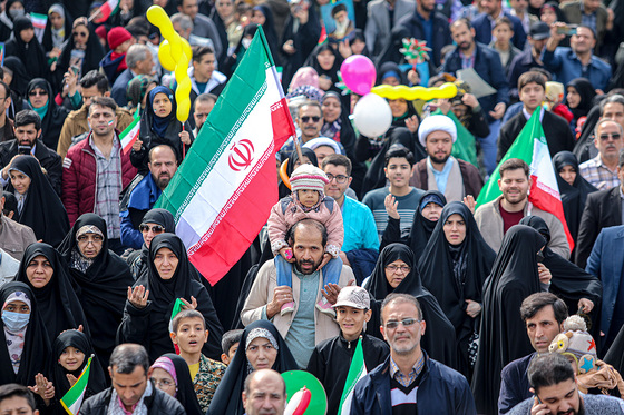 راهپیمایی 22 بهمن در مشهد - 3