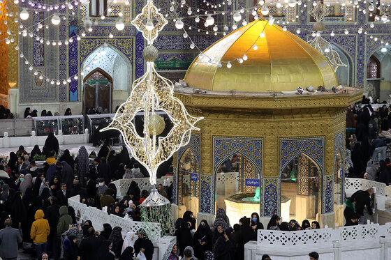 حال و هوای حرم مطهر رضوی در آستانه نیمه شعبان