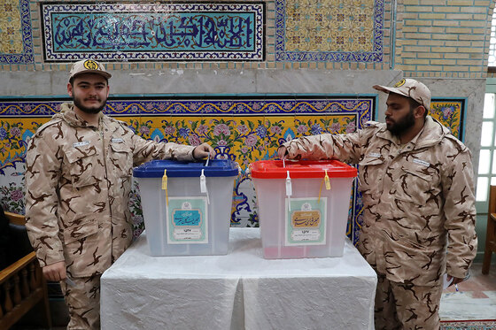 انتخابات «مجلس» و «خبرگان رهبری» در مشهد - 1