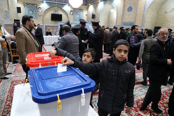 انتخابات «مجلس» و «خبرگان رهبری» در مشهد - 1
