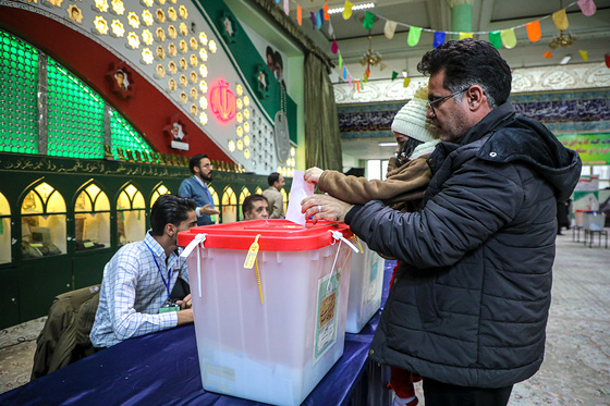 انتخابات «مجلس» و «خبرگان رهبری» در مشهد -2