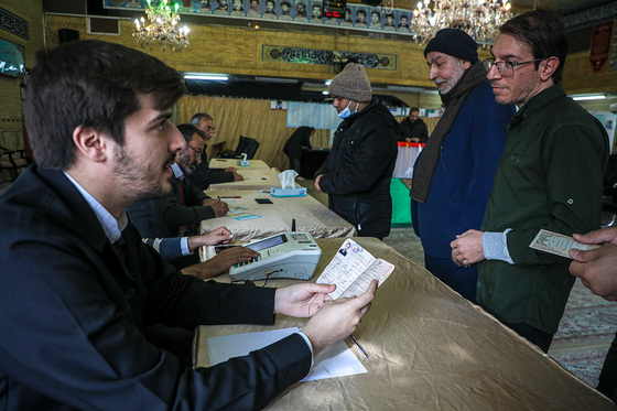 انتخابات «مجلس» و «خبرگان رهبری» در مشهد -2