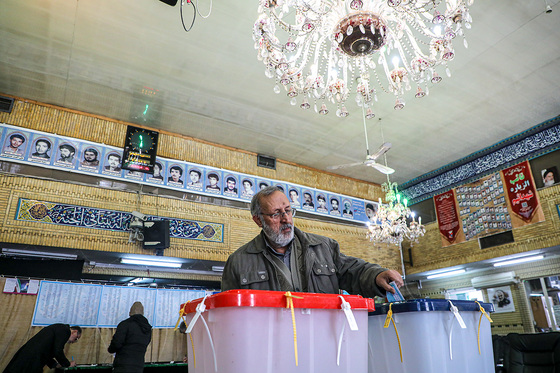 انتخابات «مجلس» و «خبرگان رهبری» در مشهد -2