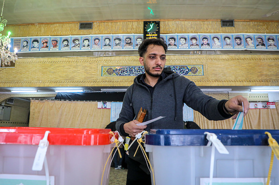 انتخابات «مجلس» و «خبرگان رهبری» در مشهد -2