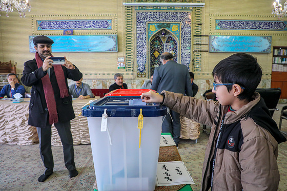 انتخابات «مجلس» و «خبرگان رهبری» در مشهد -2