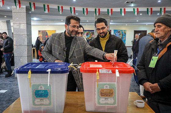 حضور هنرمندان در انتخابات 11 اسفند