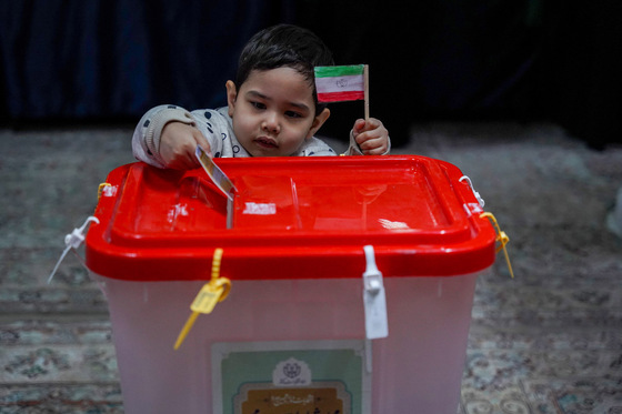 انتخابات «مجلس» و «خبرگان رهبری» در مشهد -3