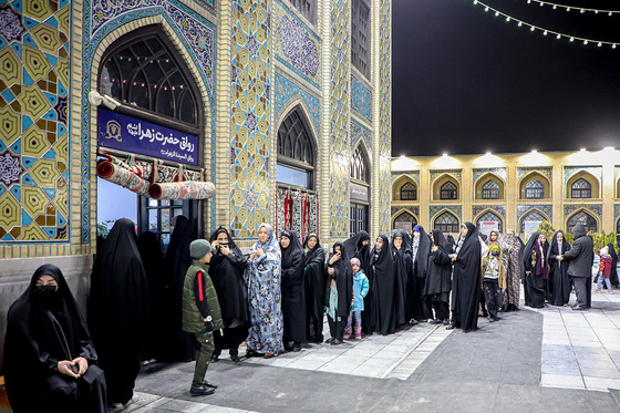 آخرین ساعات رای گیری انتخابات در مشهد مقدس