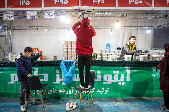 نمایشگاه فروش بهاره و عرضه مستقیم کالا