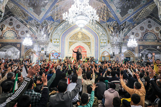 اجتماع مردمی «وعده صادق» در حرم مطهر رضوی