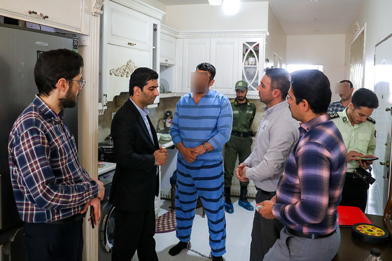 بازسازی صحنه قتل در خیابان مطهری شمالی