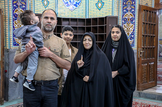  دور دوم انتخابات مجلس شورای اسلامی در مشهد
