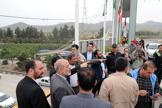 حضور وزیر کشور در مناطق سیل زده مشهد 