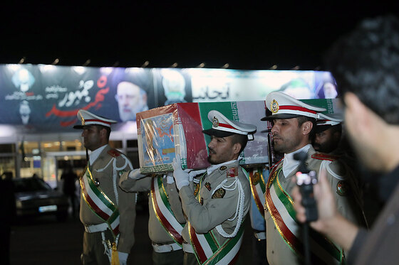 استقبال از پیکر شهید امیر عبدالهیان در مشهد