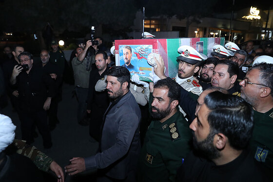 استقبال از پیکر شهید امیر عبدالهیان در مشهد