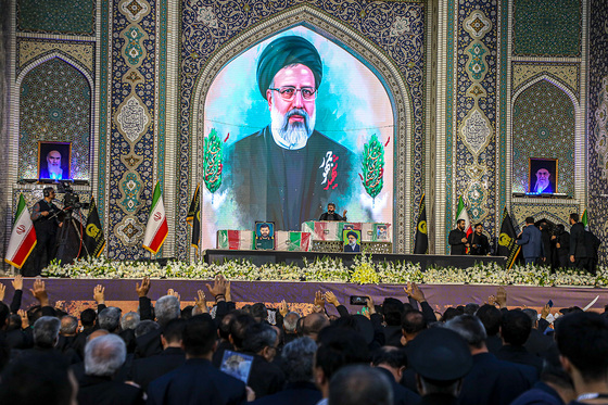 استقبال و تشییع پیکر رئیس‌جمهور و شهدای خدمت در مشهد - 4