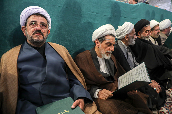 مراسم بزرگداشت شهدای خدمت در حرم مطهر رضوی