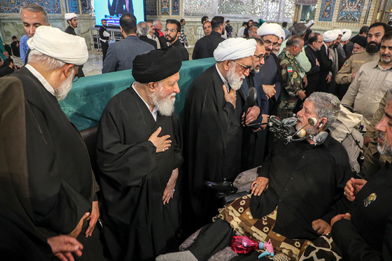 مراسم بزرگداشت شهدای خدمت در حرم مطهر رضوی