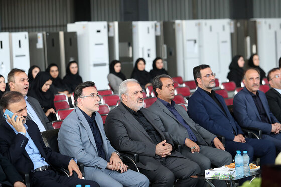مراسم افتتاح چند طرح صنعتی و کارخانجات تولیدی در مشهد