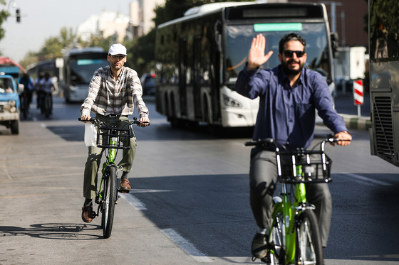 همایش دوچرخه سواری در مشهد