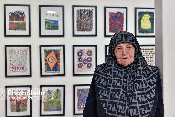زهرا نعمتی نقاش «خودآموخته» 80 ساله مشهدی