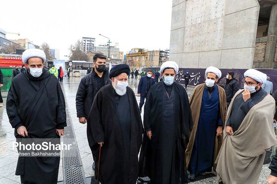 اجتماع عزاداران فاطمی و تشییع پیکر 9 شهید دفاع مقدس و مدافع حرم