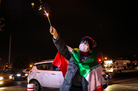شادی مردم مشهد پس از صعود تیم ملی ایران به جام جهانی 2022