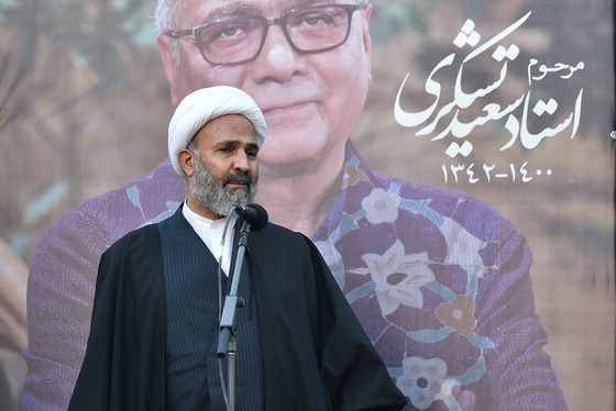 مراسم تشییع و تدفین پیکر «سعید تشکری» در حرم مطهر رضوی