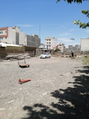 کشف انبار خودروهای احتکارشده در خیابان بهار مشهد/ بازار خودرو مشهد زیر ذره‌بین بازرسی و تعزیرات+عکس