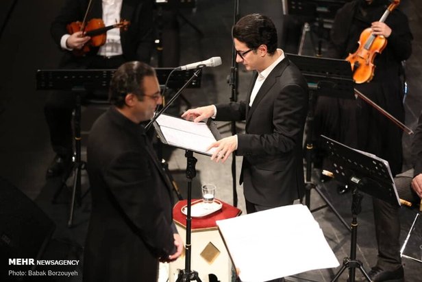 کنسرت آنلاین همایون شجریان به مناسبت عید فطر+فیلم و عکس