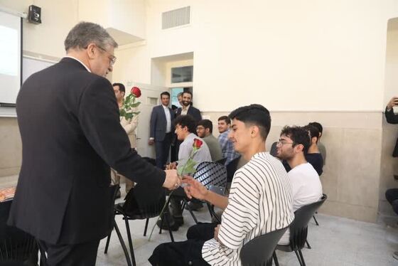 قلندرشریف: مراودات دوجانبه بین دانشگاه و شهرداری مشهد باعث تسریع حل مسائل شهری می‌شود + فیلم