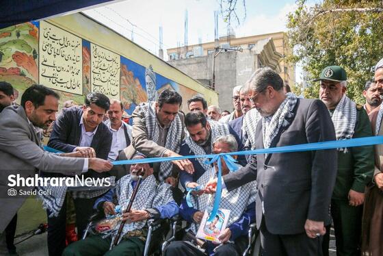 عکس | رونمایی از دیوارنگاره «از حماسه دیروز تا حماسه امروز»