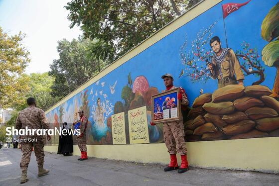 عکس | رونمایی از دیوارنگاره «از حماسه دیروز تا حماسه امروز»