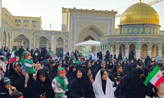 شیرخوارگان امروز، سربازان آینده امام زمان (عج) | حضور ۱۵۰۰ مادر و نوزاد در گردهمایی بزرگ سربازان ظهور