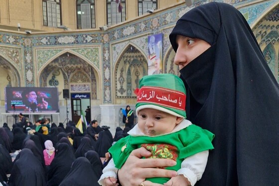 شیرخوارگان امروز، سربازان آینده امام زمان (عج) | حضور ۱۵۰۰ مادر و نوزاد در گردهمایی بزرگ سربازان ظهور