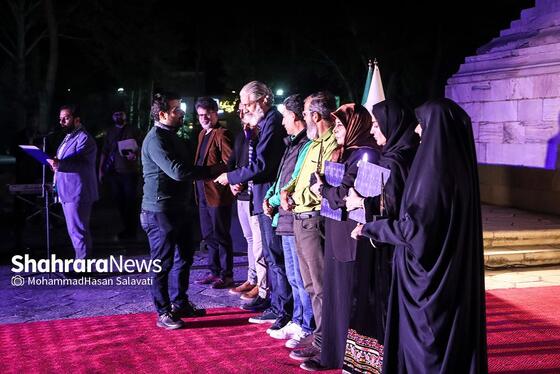 گزارش تصویری | آیین اختتامیه چهارمین دوره جایزه ملی داستان حماسی در آرامگاه فردوسی مشهد