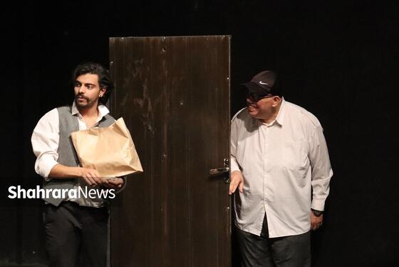 نمایش «بیسکوئیت مادر» نگاهی به عمق احساسات انسانی