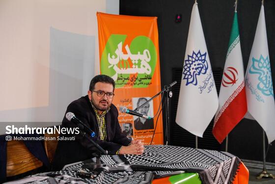 گزارش تصویری | مرور نقاشی‌ دیواری‌های احمد منصوب در «میدان هنر»