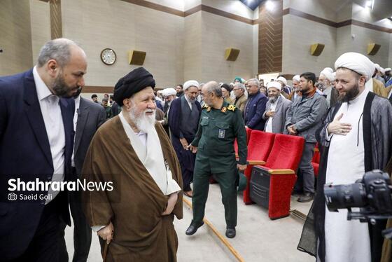 گزارش تصویری | همایش بزرگ «ایران همدل؛ لبیک یا امام»