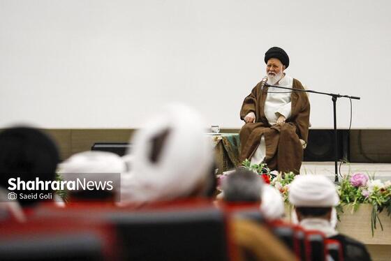 گزارش تصویری | همایش بزرگ «ایران همدل؛ لبیک یا امام»