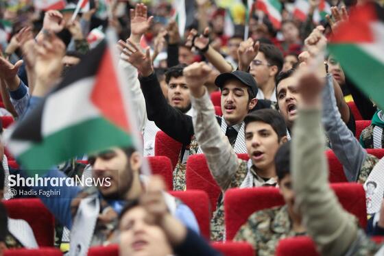 گزارش تصویری | مراسم تحلیف فرماندهان بسیج دانش آموزی در مشهد