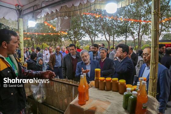 گزارش تصویری | جشنواره «طعم و رنگ پاییز ۱۴۰۳» در باغ مشهد
