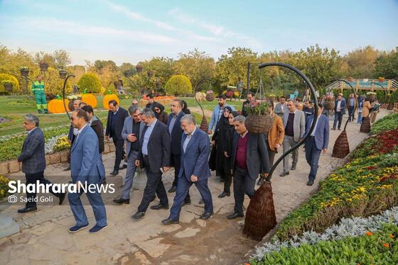 گزارش تصویری | جشنواره «طعم و رنگ پاییز ۱۴۰۳» در باغ مشهد
