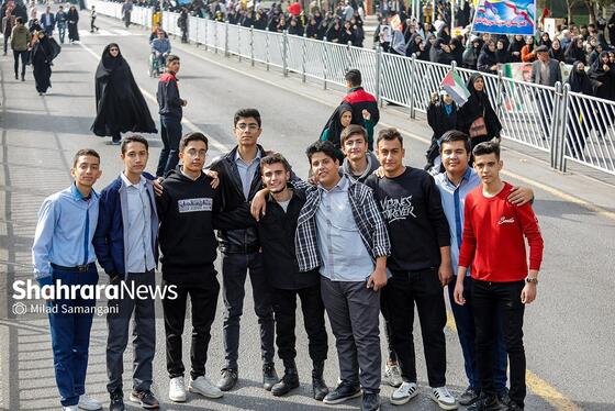گزارش تصویری | راهپیمایی ۱۳ آبان ۱۴۰۳ در مشهد
