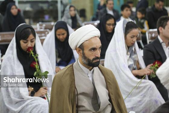 گزارش تصویری | مراسم اعطای ۵۰ سری جهیزیه به زوج‌های معلول