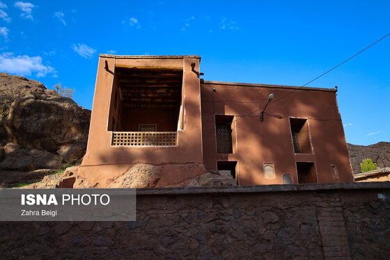 ایران زیباست | پاییز در روستای تاریخی ابیانه