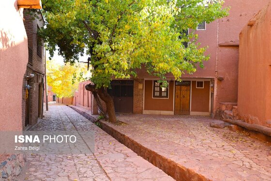ایران زیباست | پاییز در روستای تاریخی ابیانه