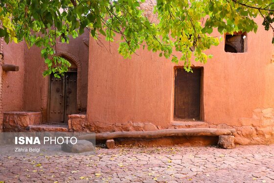 ایران زیباست | پاییز در روستای تاریخی ابیانه
