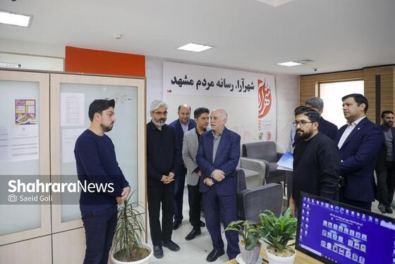 گزارش تصویری | بازدید مدیرکل امور شعب بانک ملی خراسان رضوی از مؤسسه فرهنگی شهرآرا (۲۶ آبان ۱۴۰۳)